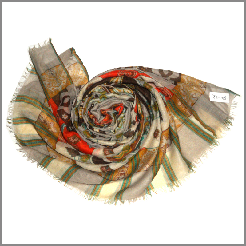 Fashionable ladies' popular scarf, OEM orders are welcome