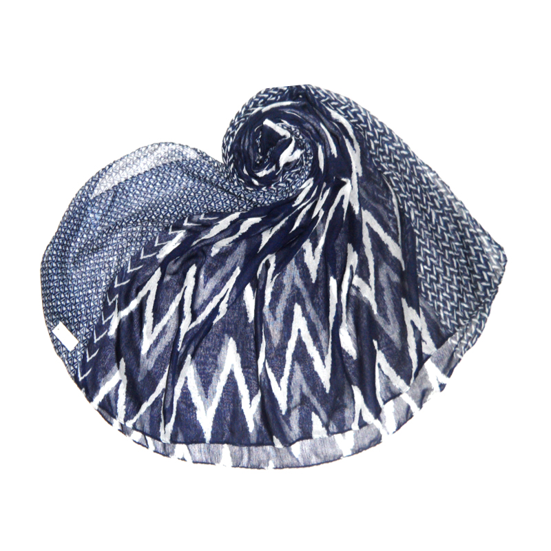 Fashionable ladies' popular scarf, OEM orders are welcome