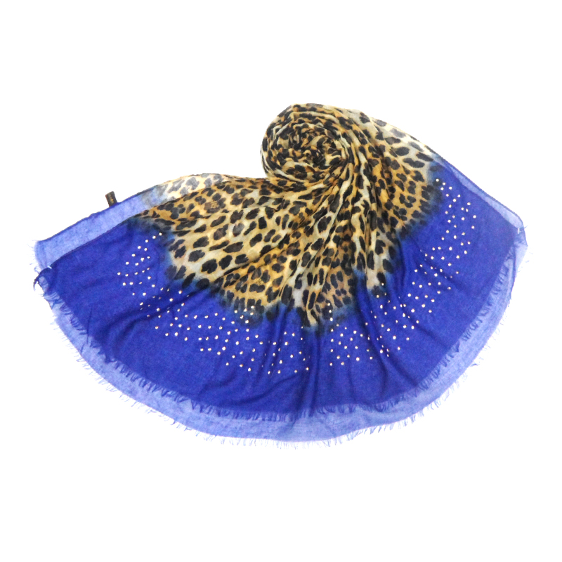 Fashionable ladies' popular scarf, OEM orders are welcome