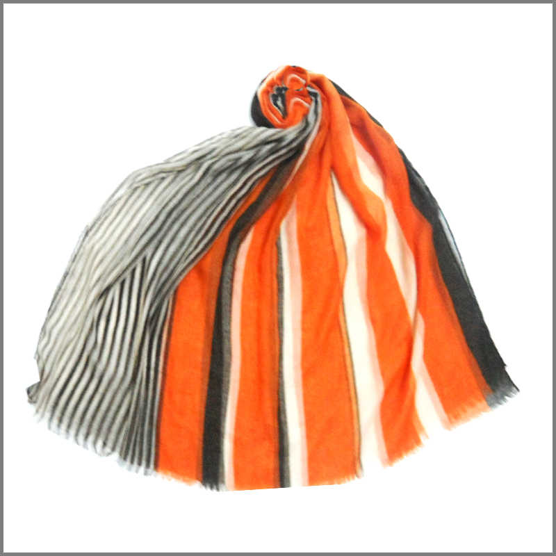 Fashionable ladies' popular scarf, OEM orders are welcome