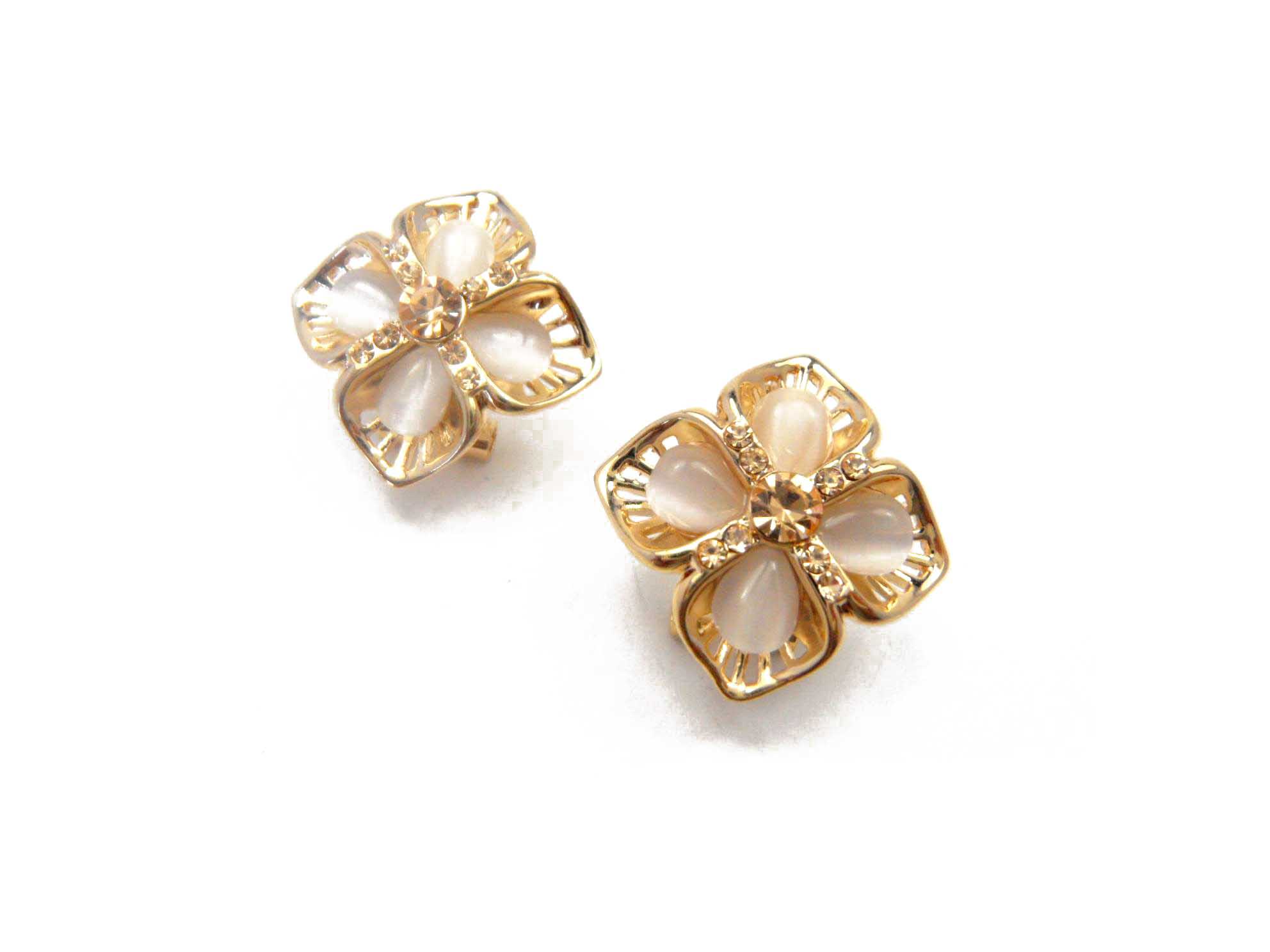 Fashion earring