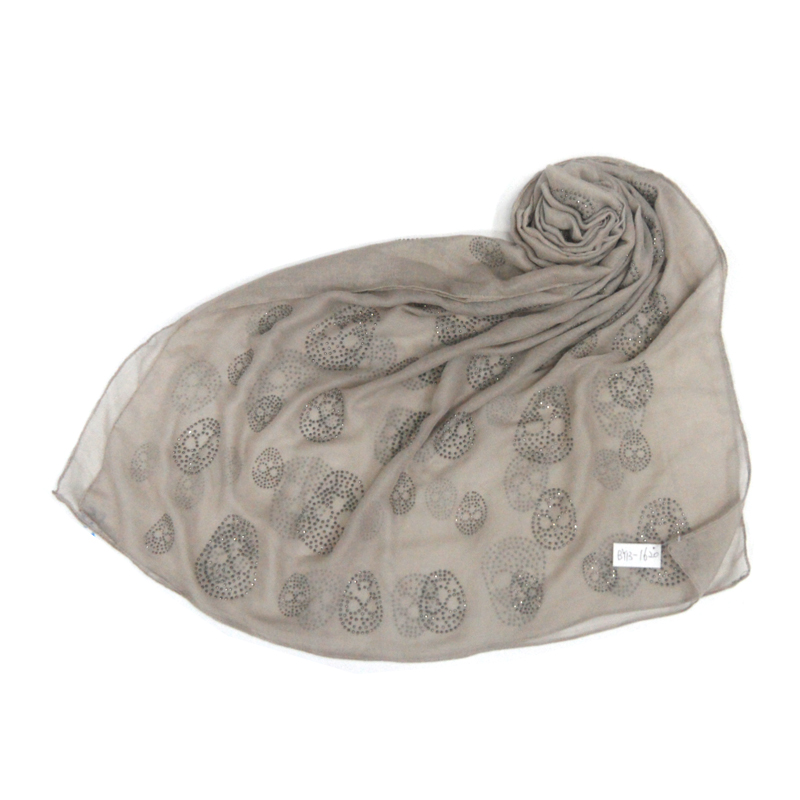 Fashionable ladies' popular scarf, OEM orders are welcome
