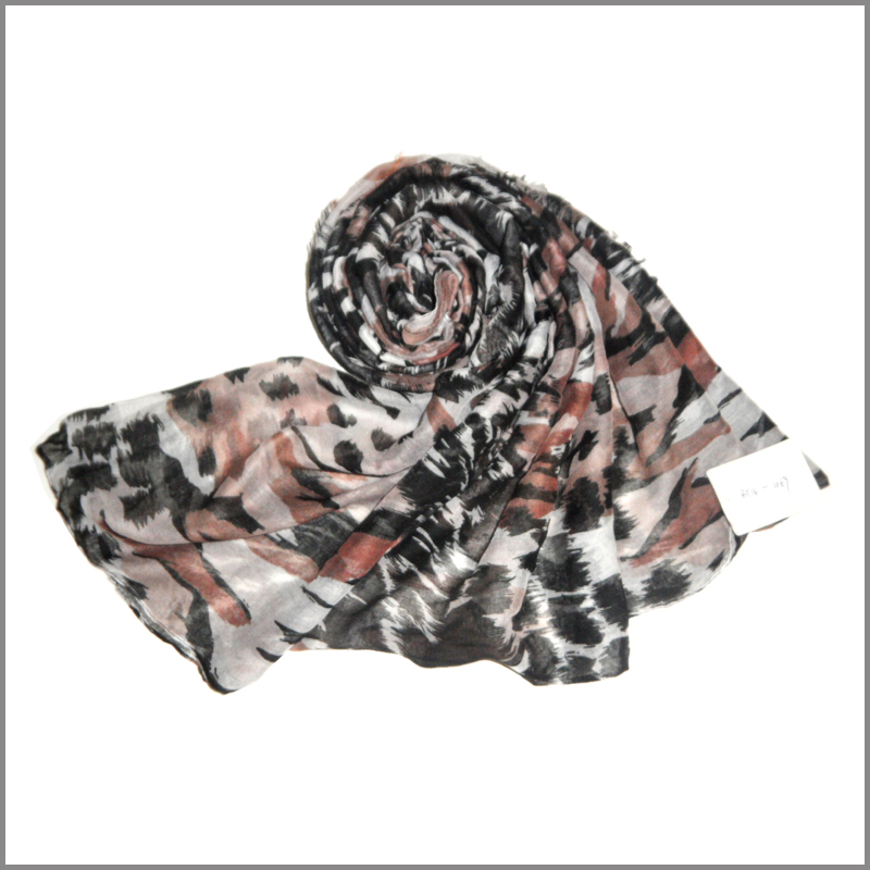 Fashionable ladies' popular scarf, OEM orders are welcome