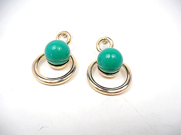 Fashion gold earring