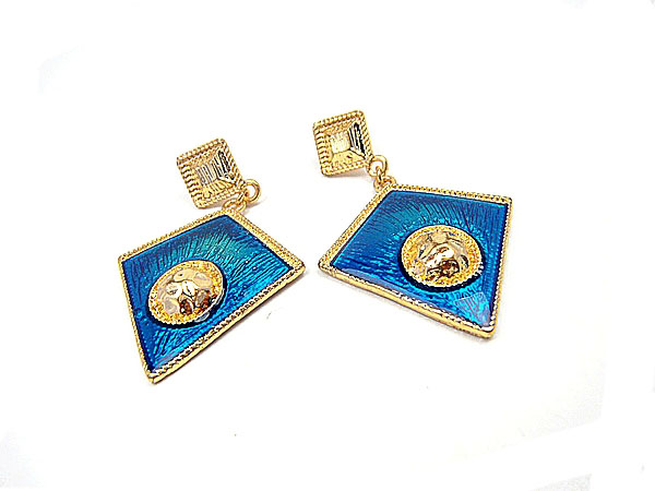 Fashion earring 