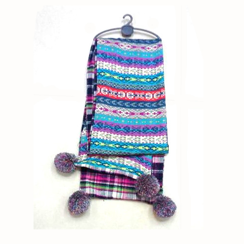 Knitted winter fashion scarf suitable for ladies