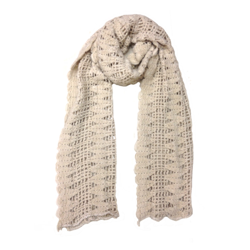 Knitted scarf