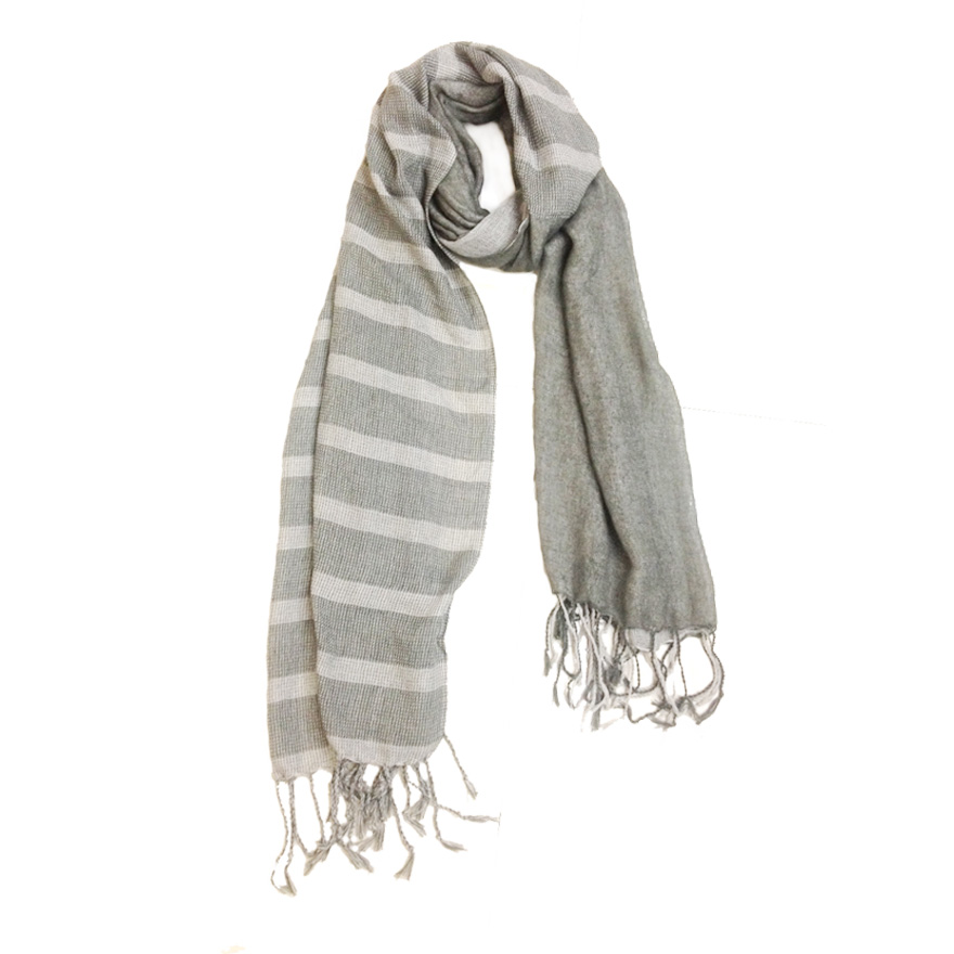 Knitted scarf