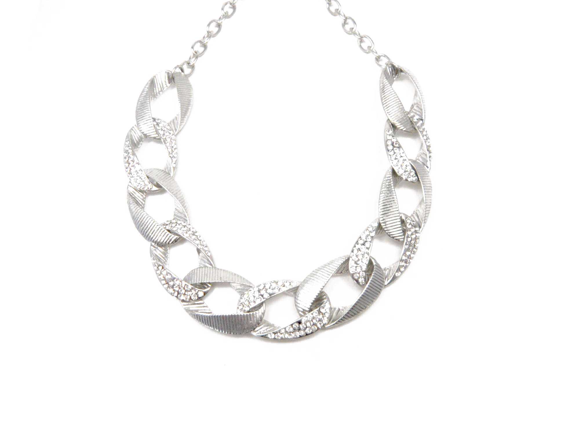 fashion beautiful necklace