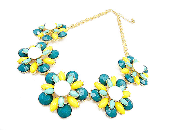fashion beautiful necklace