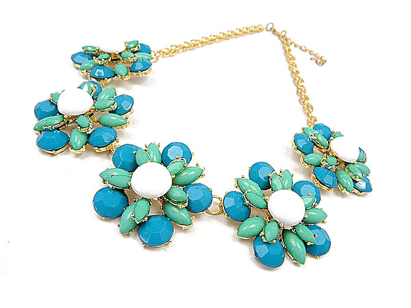 fashion beautiful necklace