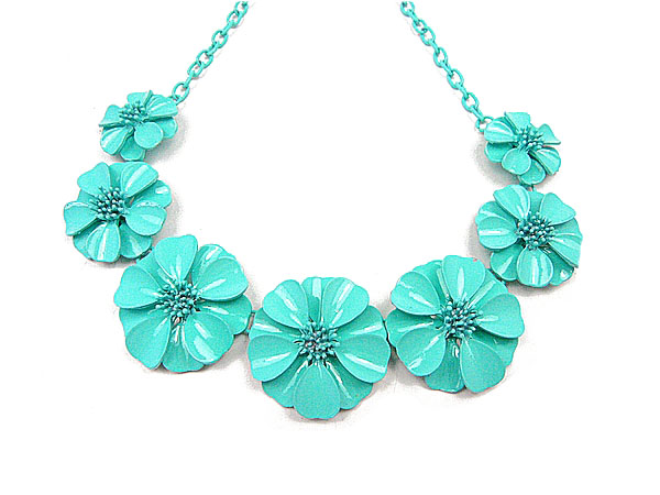 fashion beautiful necklace
