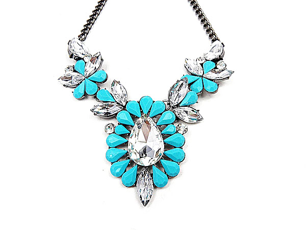 fashion beautiful necklace