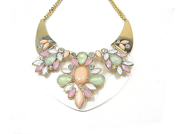 fashion beautiful necklace