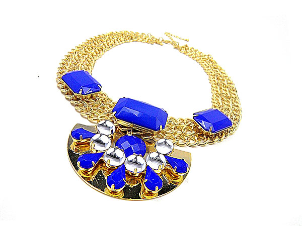 fashion beautiful necklace