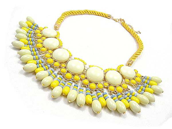fashion beautiful necklace