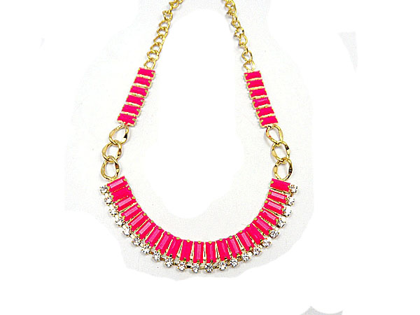 fashion beautiful necklace