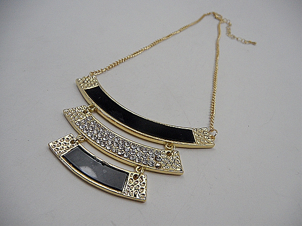 fashion beautiful necklace