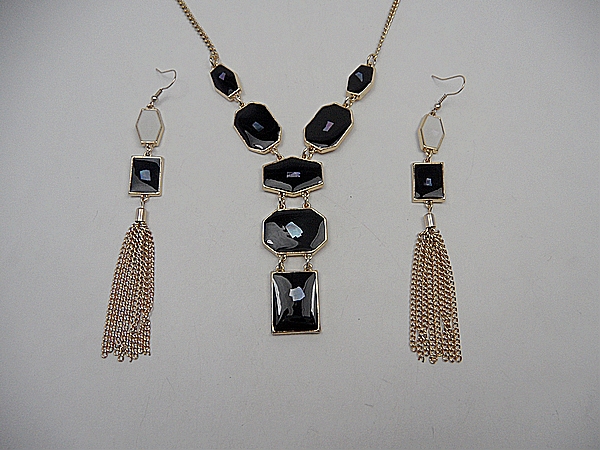 fashion beautiful necklace set