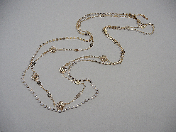fashion beautiful necklace