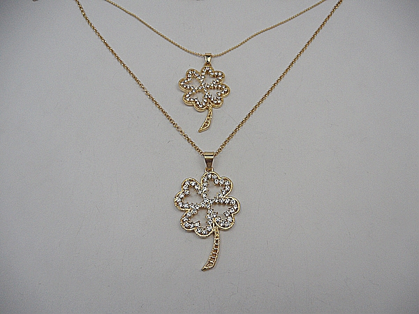 fashion beautiful necklace