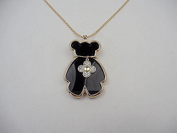 fashion beautiful necklace