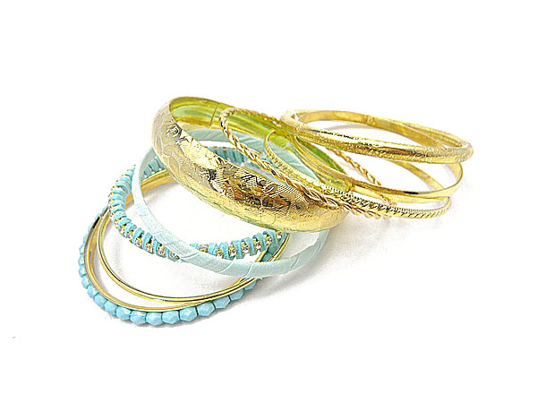 fashion beautiful bangle