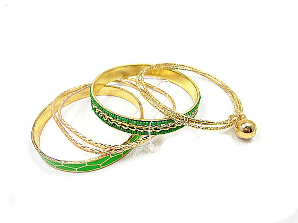 fashion beautiful bangle