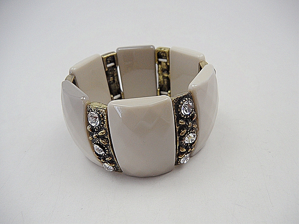 fashion beautiful bangle