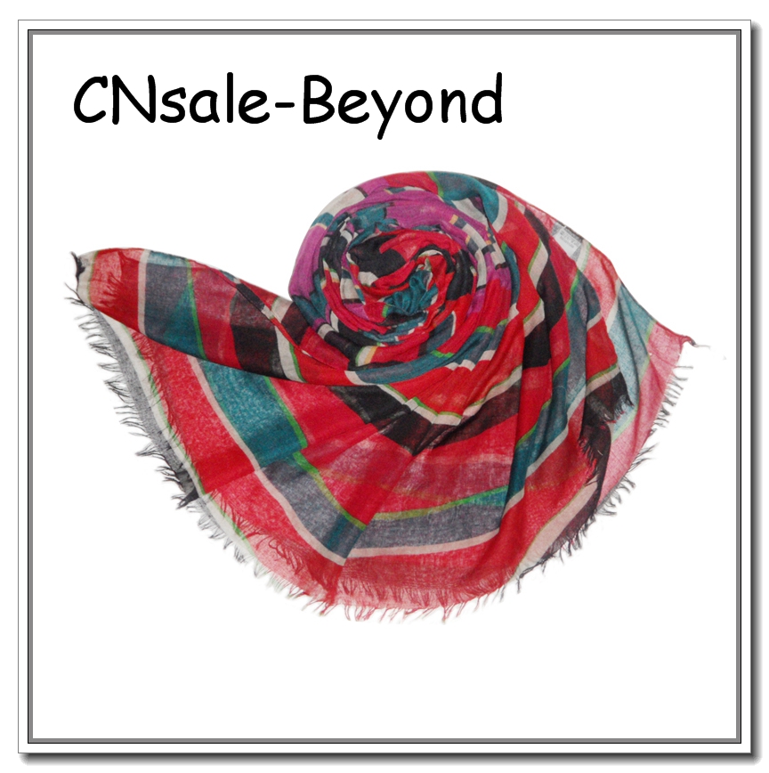 COLORFUL STRIP SCARF