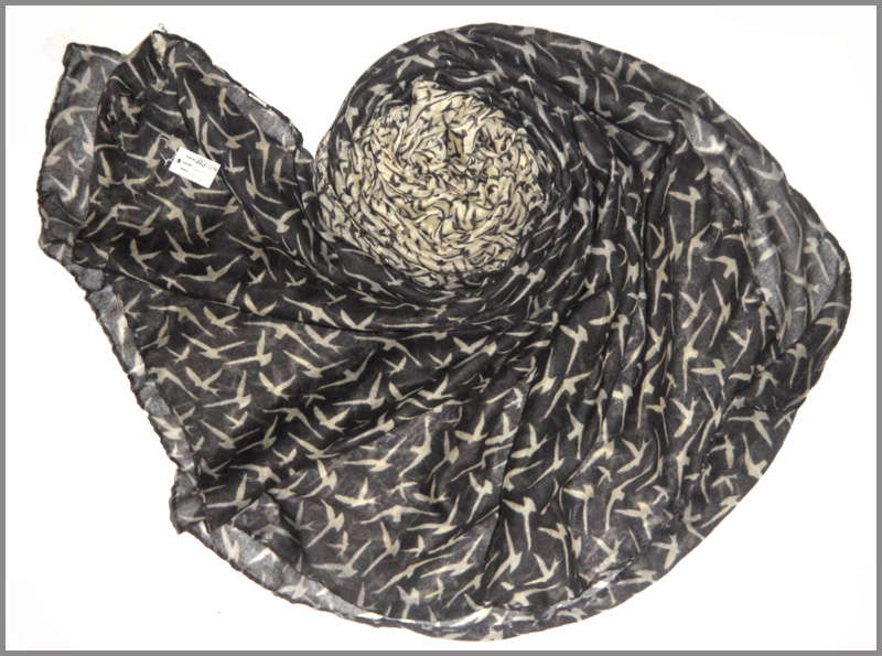 Ladies' nice polyester scarf, soft texture