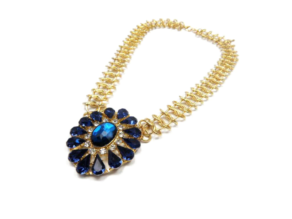 Fashionable choker necklace made of iron and plastic various designs are available 