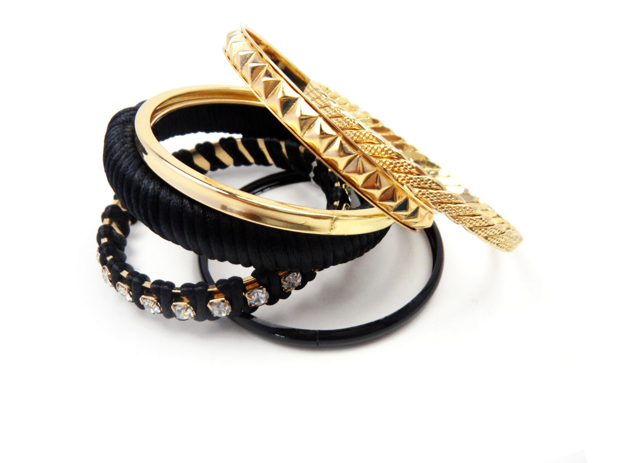 Fashion jewelry made of zinc alloy ,fabric and glass,available in various designs