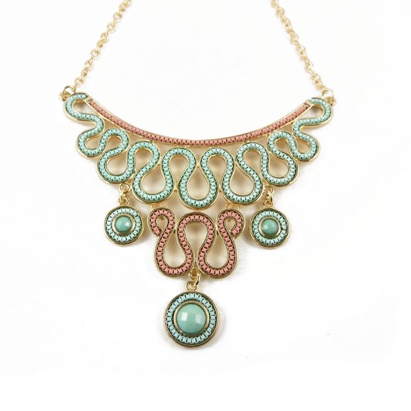 Fashion necklace jewelry for girls and women