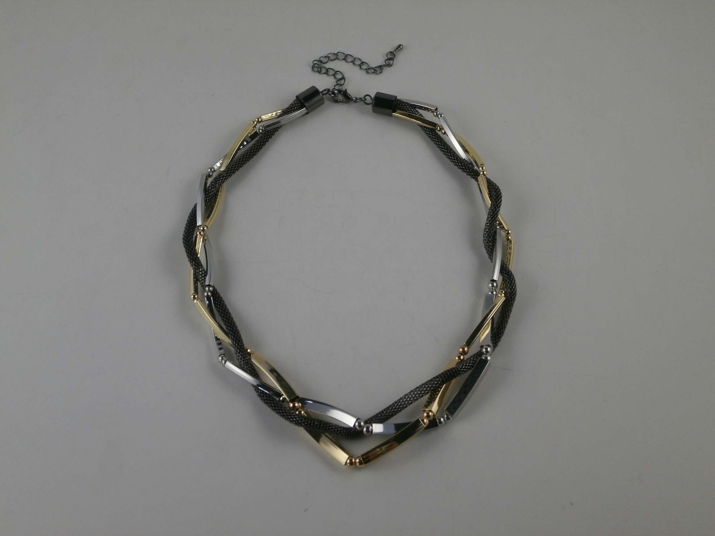 fashion beautiful necklace