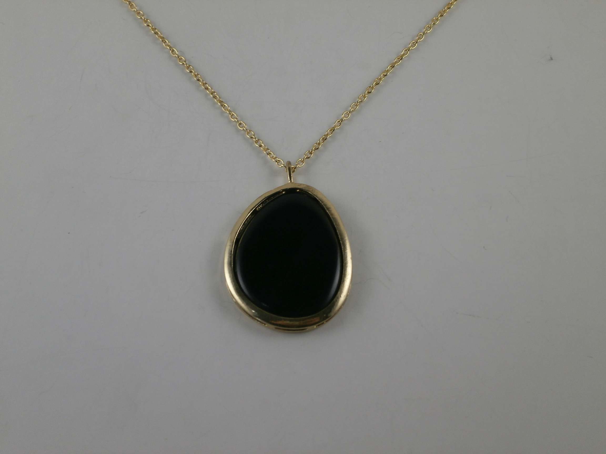 fashion beautiful necklace
