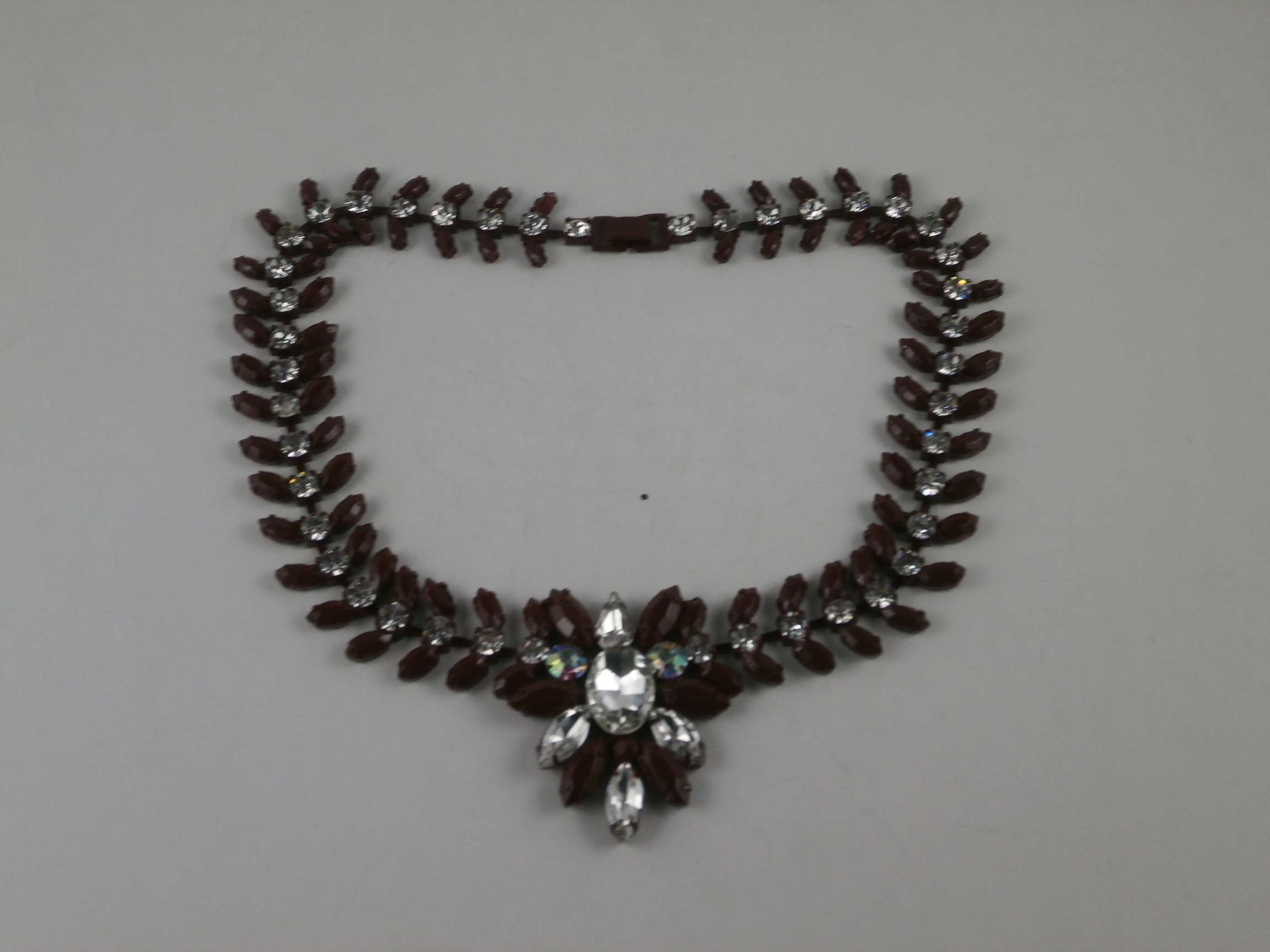 fashion beautiful necklace